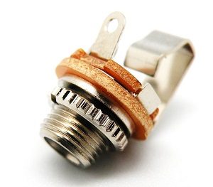 Conector hembra jack 3.5mm mono chasis circuito abierto