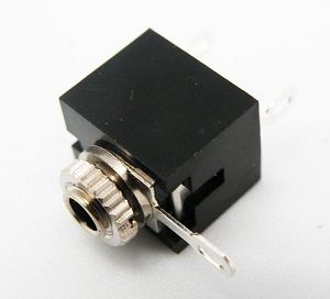 Conector hembra jack  2.5mm stereo chasis