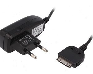 Alimentador cargador 5VCC 1A Con enchufe Apple Dock 5W