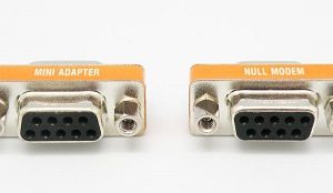 NULL MODEM, DB9H - DB9H, METAL.