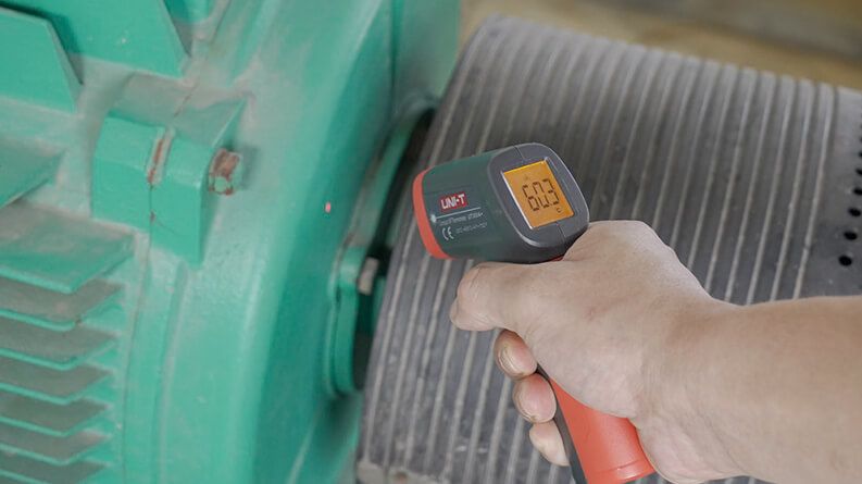 Termómetro infrarrojo UT300A+ -20℃ a 400℃ - Imagen 3